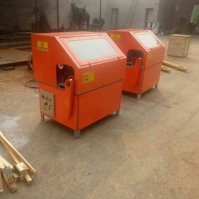 全自动钢管圆管抛光除锈机