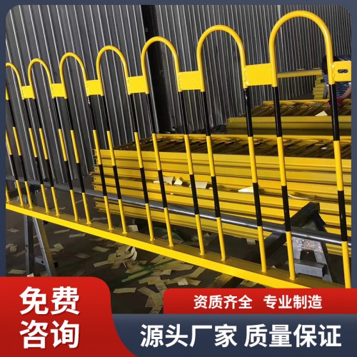 道路护栏  京式护栏  市政护栏  隔离带护栏