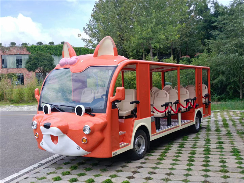 4可爱造型电动观光车