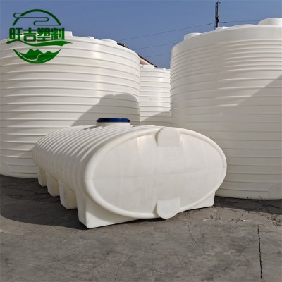 3立方车牛筋料塑料载水箱 3吨运输桶 抗冲击卧式运输罐