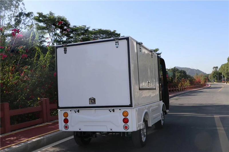 6电动搬运车使用注意事项