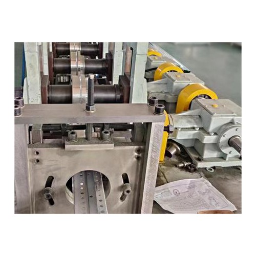 全自动GCS抽屉梁生产线