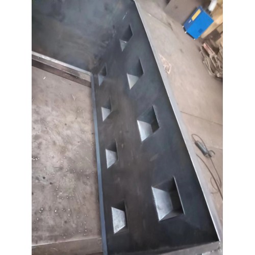 异形防浪石钢模具