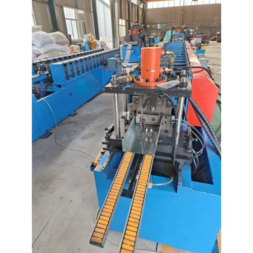 全自动21柜C型材生产线安装梁生产设备