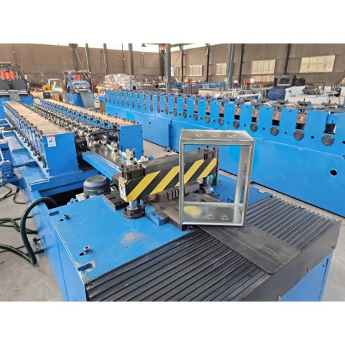 全自动高低压柜生产线/双边安装梁/立柱横梁生产设备