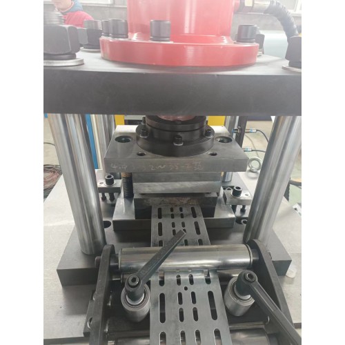 一次成型配电柜生产线/壳体立柱横梁型材生产设备