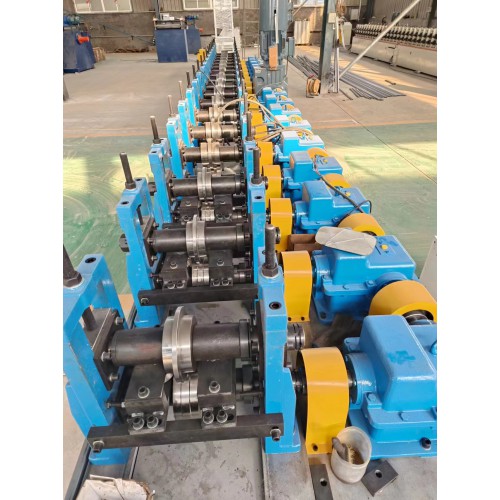 全自动C型材生产线 双边安装梁生产设备