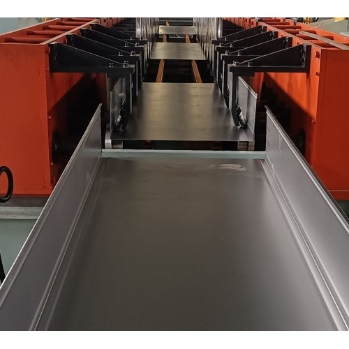 槽式桥架生产设备