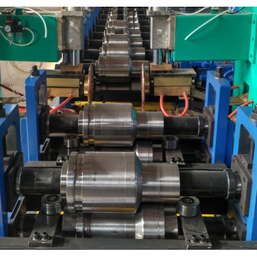 车厢板生产设备