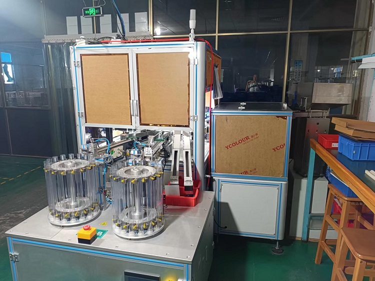 磁环检测装管摆盘机（750<em></em>x562）