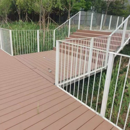 塑木铝合金地板