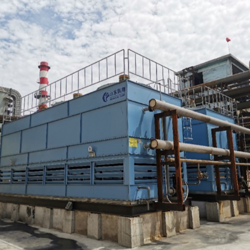 逆流式闭式冷却塔